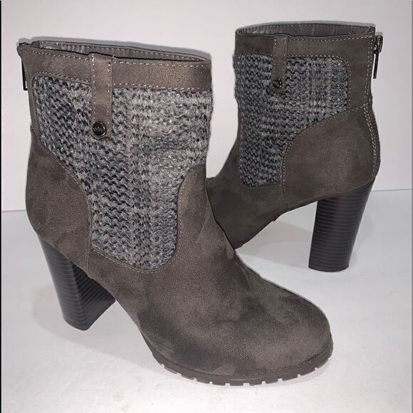 Juicy Couture Boot    - Picture 1 of 6